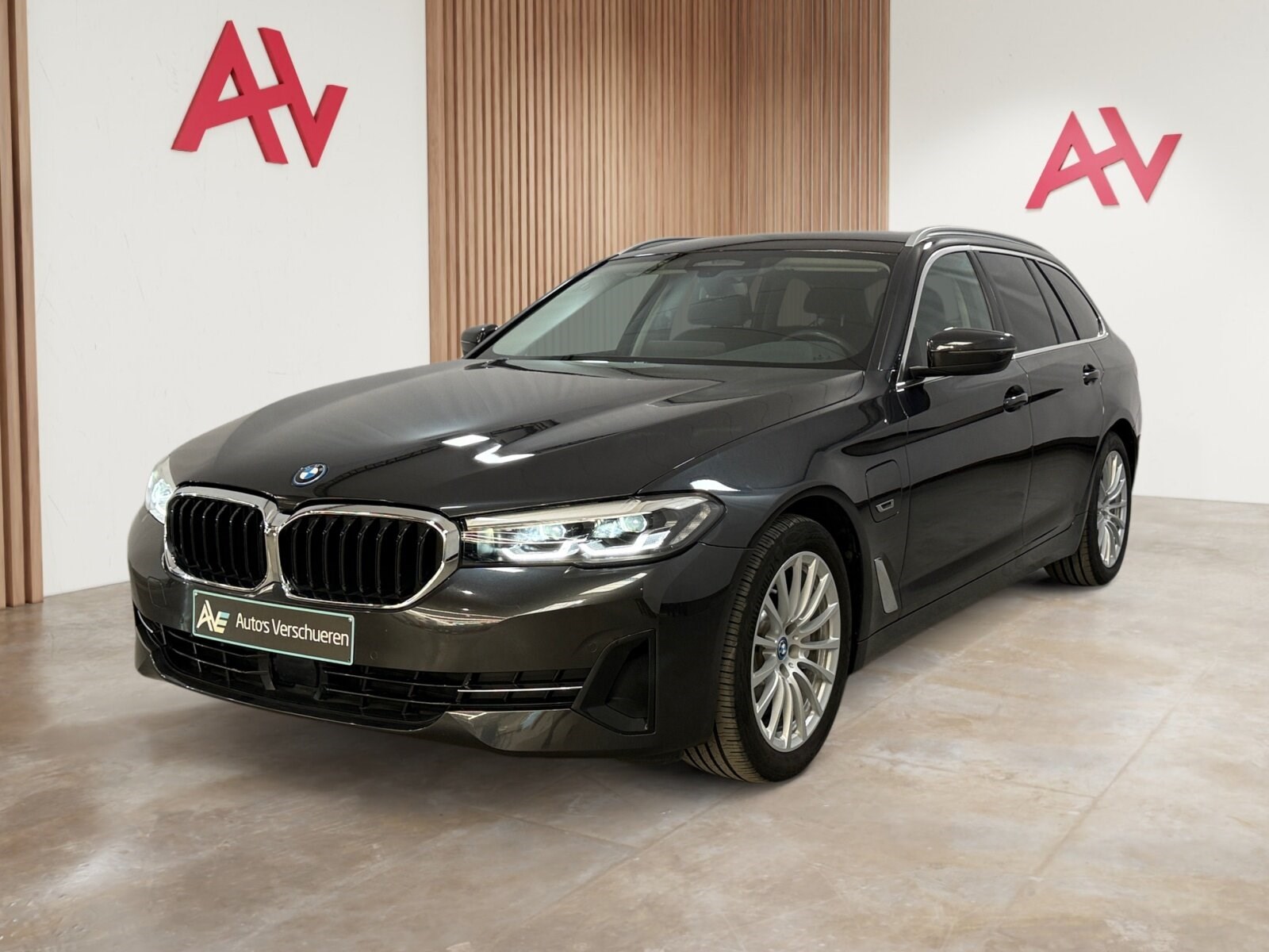 BMW 530