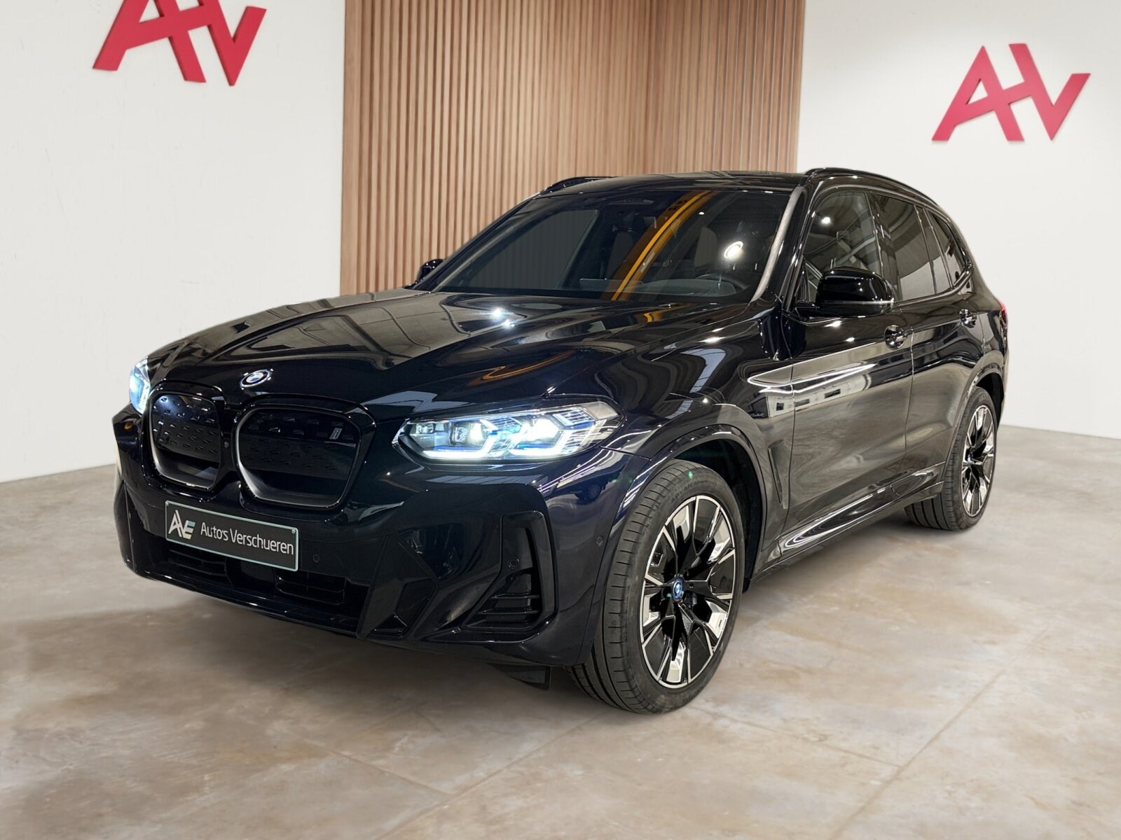 BMW IX3