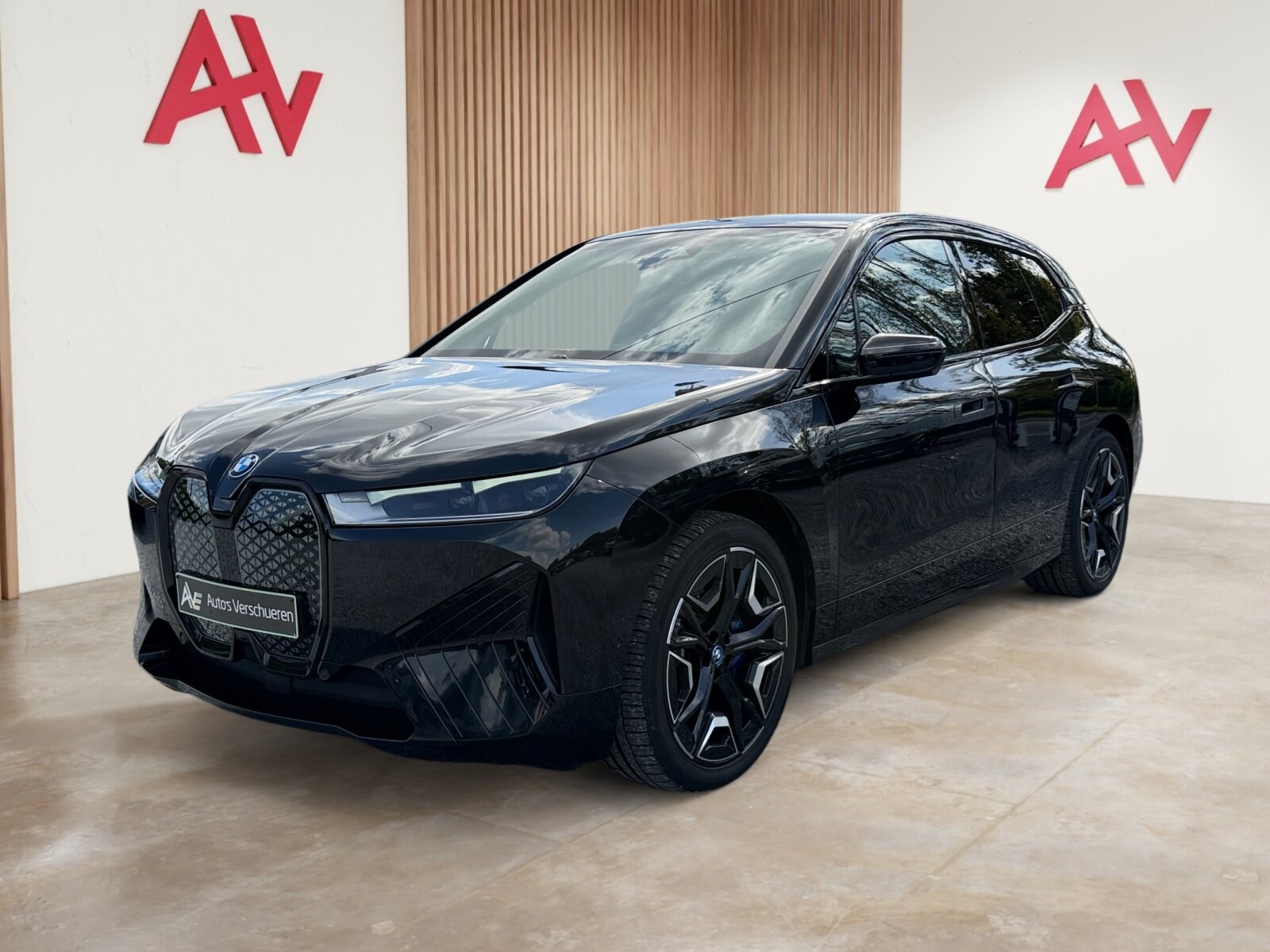 BMW iX