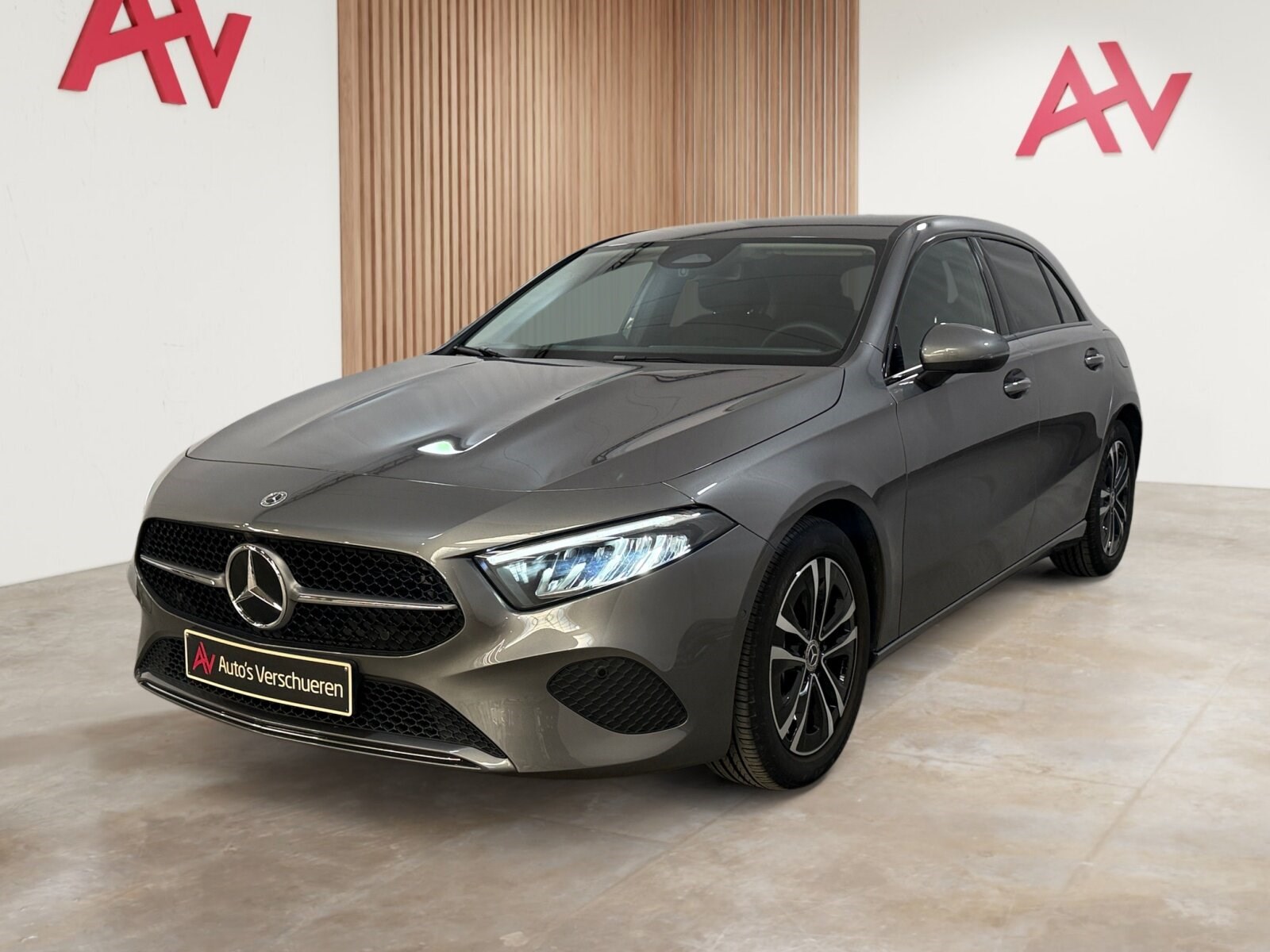 Mercedes-Benz A 180