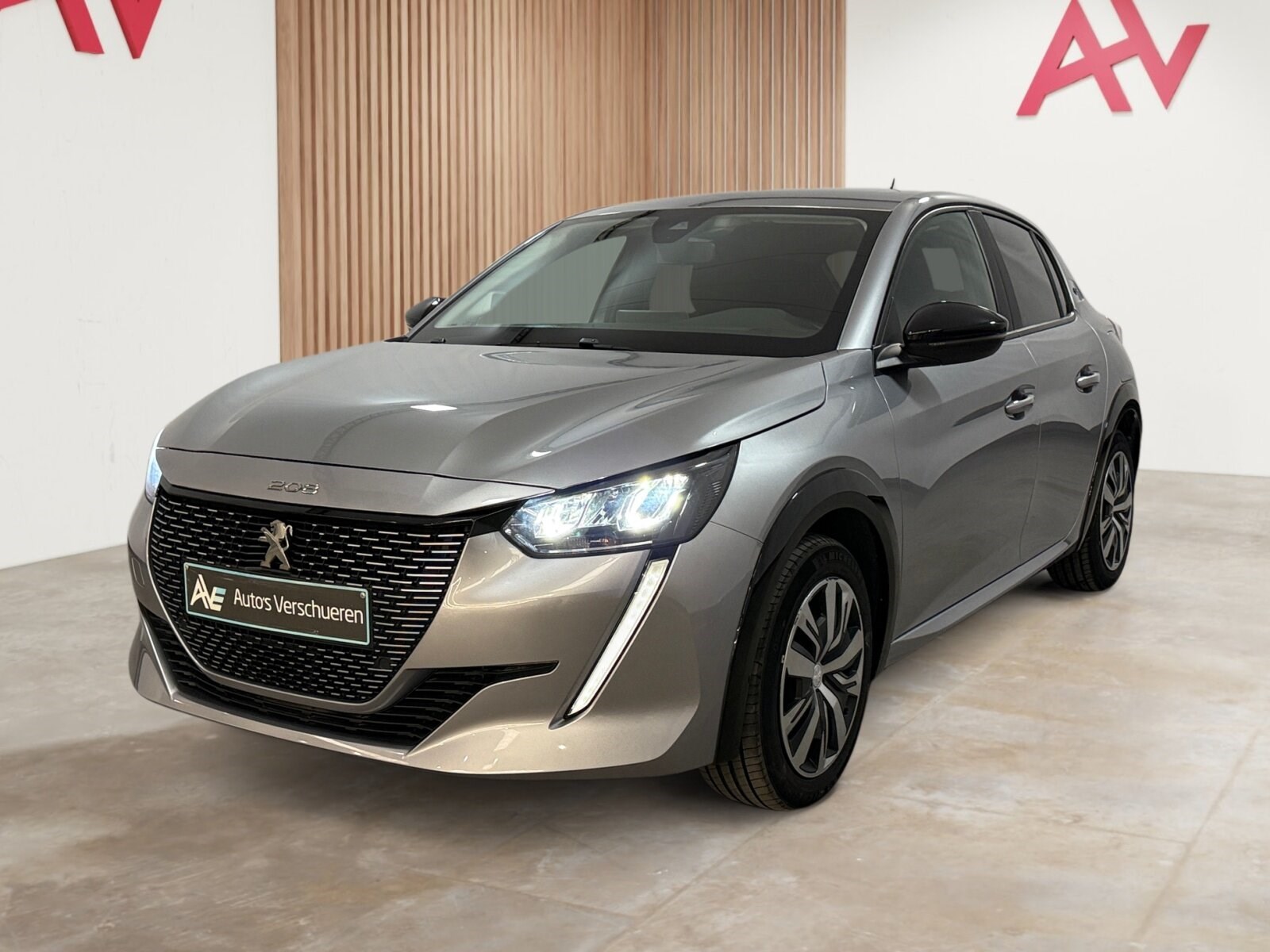 Peugeot e-208